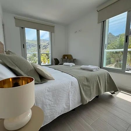 Apto Moderno Con Vistas Unicas