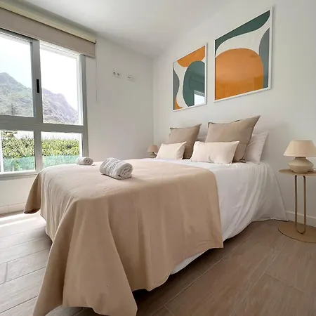 Apto Moderno Con Vistas Unicas