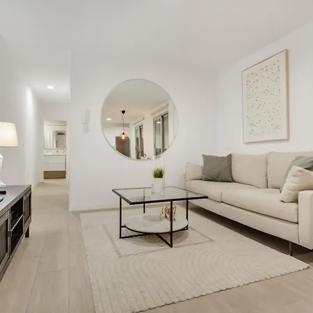 Apto Moderno Con Vistas Unicas Los Silos