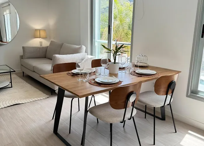 Apto Moderno Con Vistas Unicas *